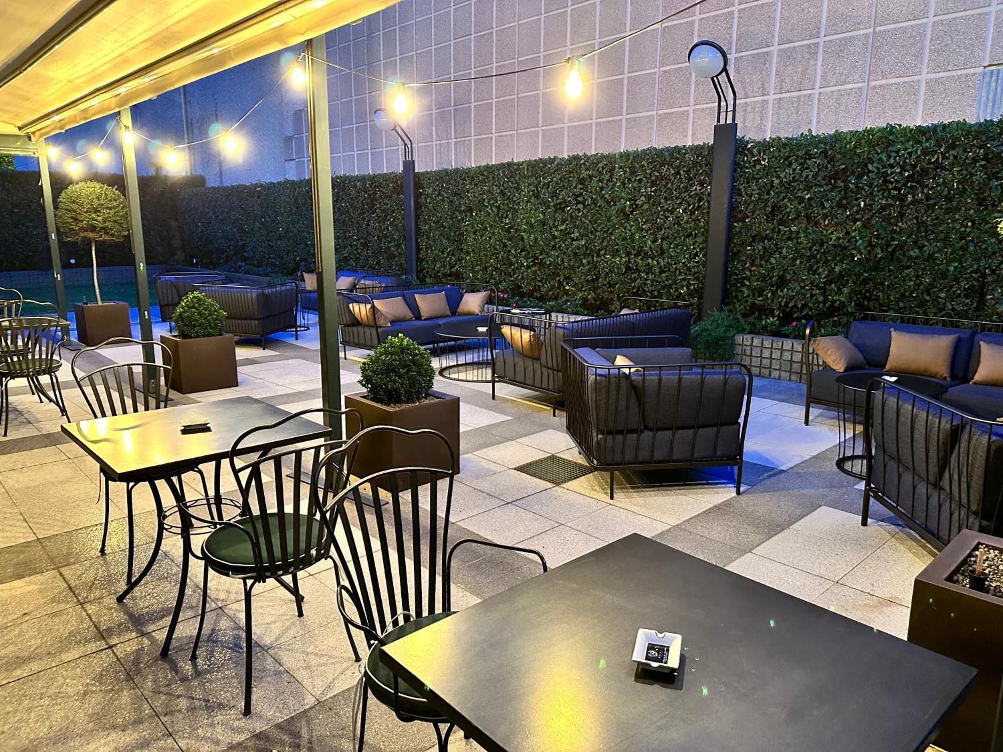 The Regency Sure Hotel Collection By Best Western Lissone Exterior photo